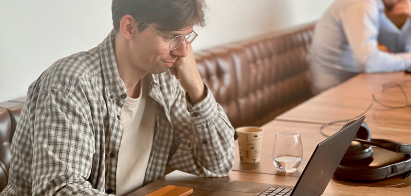 Waarom software-integratie in 2026 geen luxe meer is